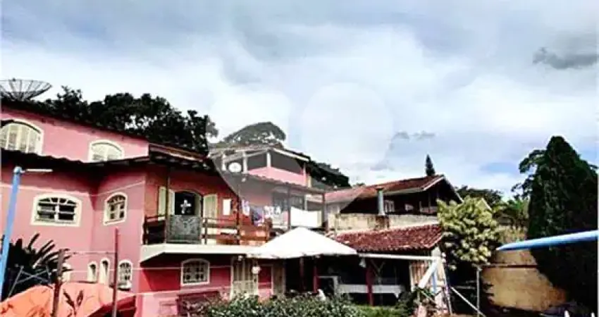 Terreno em condomínio fechado à venda na Serra da Cantareira, Mairiporã 