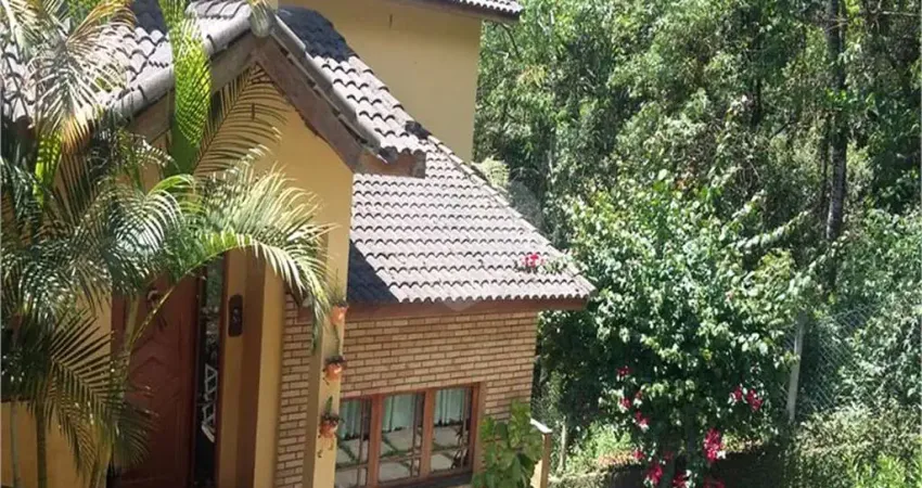 Terreno em condomínio fechado à venda na Serra da Cantareira, Mairiporã 