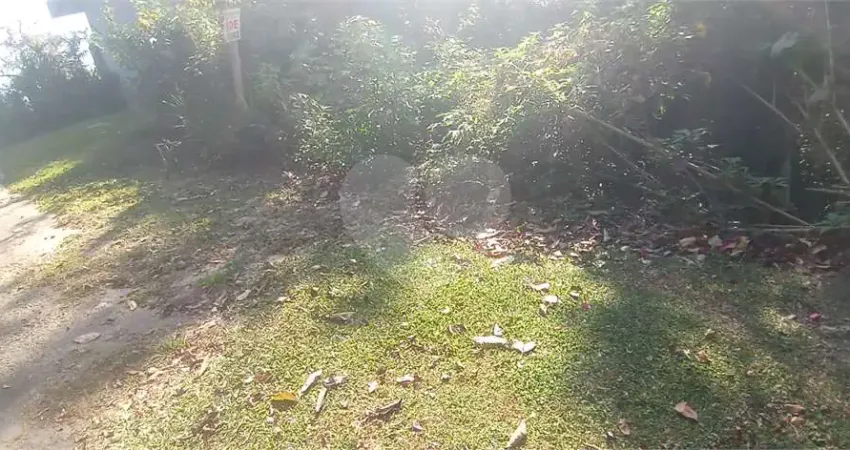 Terreno em condomínio fechado à venda no Caraguatá, Mairiporã