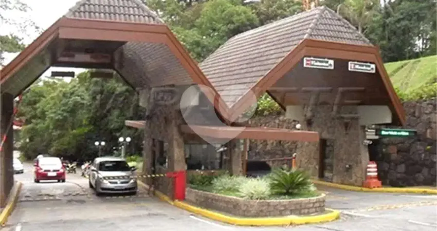 Terreno em condomínio fechado à venda no Caraguatá, Mairiporã 