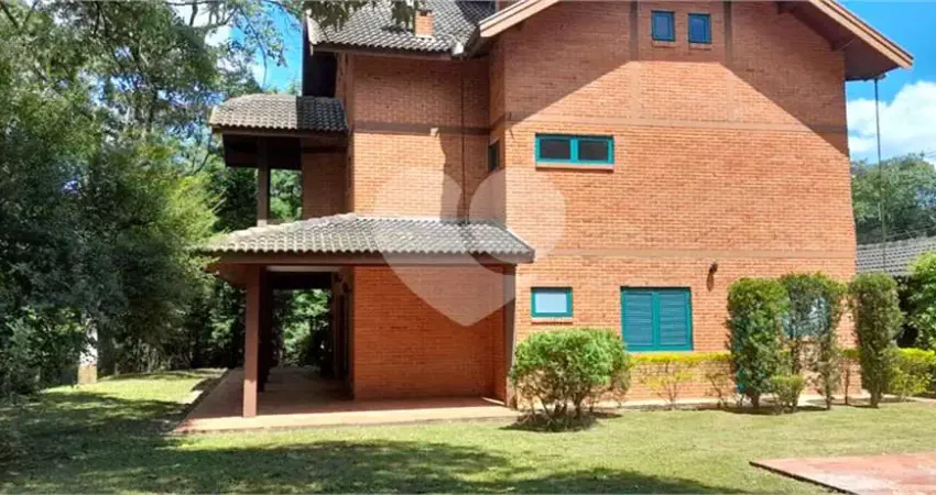 Terreno em condomínio fechado à venda na Serra da Cantareira, Mairiporã 