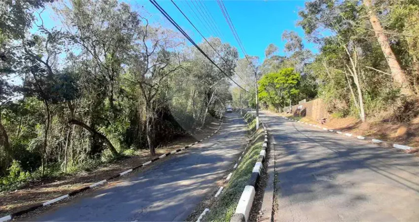 Terreno em condomínio fechado à venda na Serra da Cantareira, Mairiporã 