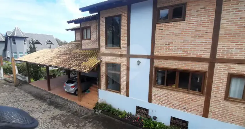 Terreno em condomínio fechado à venda na Serra da Cantareira, Mairiporã 