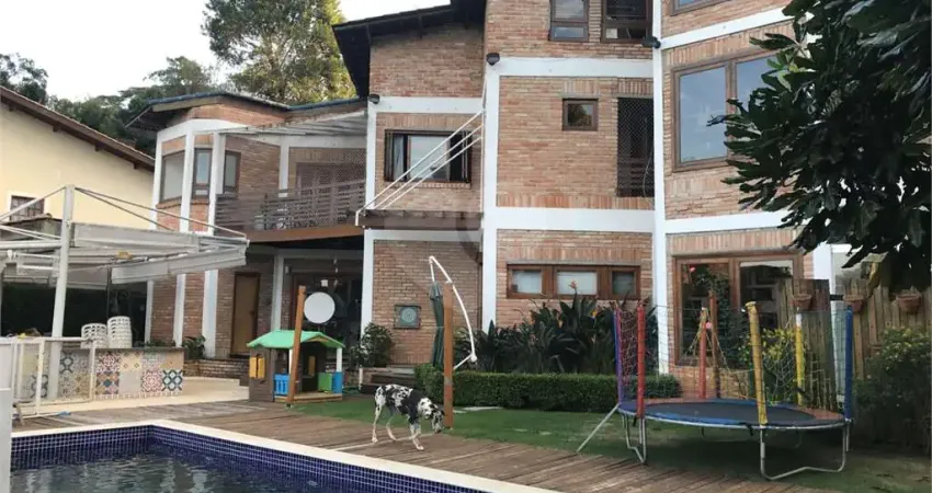 Terreno em condomínio fechado à venda no Caraguatá, Mairiporã 