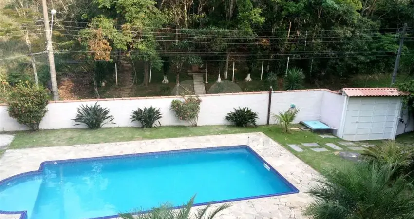 Terreno em condomínio fechado à venda na Serra da Cantareira, Mairiporã 