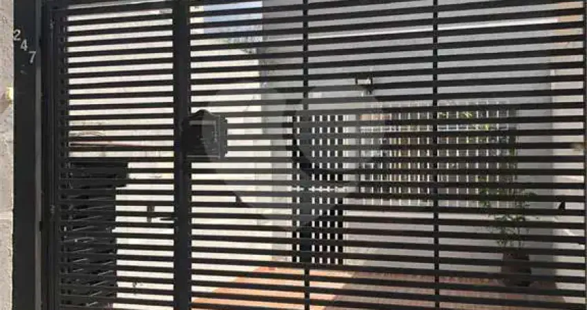 Casa comercial para alugar na Rua Vicente Soares, 247, Santana, São Paulo