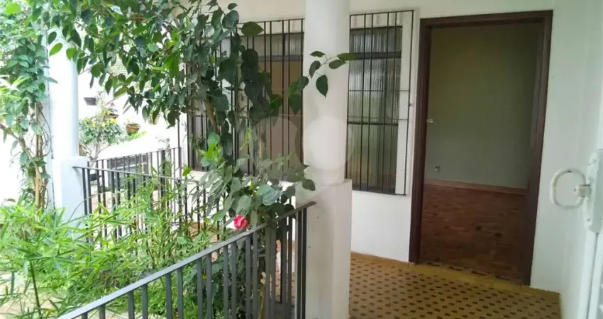 Casa com 2 quartos à venda na Rua Enótria, 81, Vila Mazzei, São Paulo