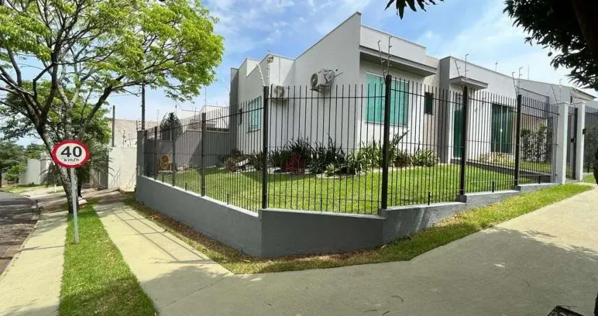 Casa com 3 quartos para alugar na Rua Maria Madalena Martins Machado, 17, Jardim Dias I, Maringá