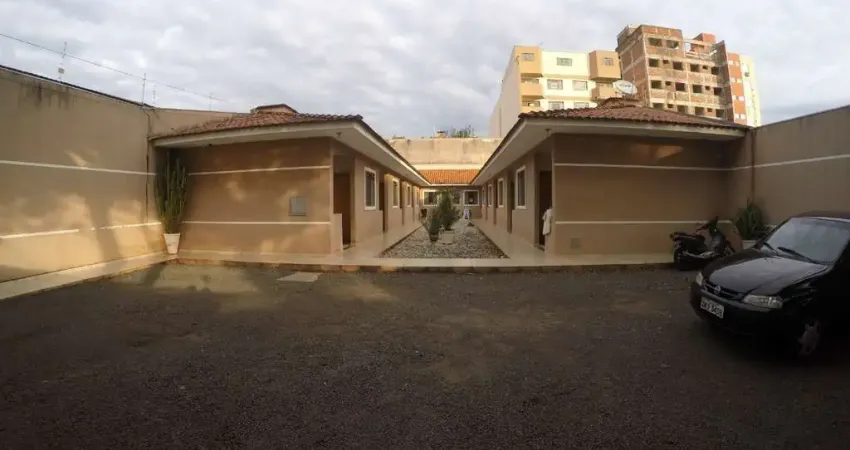 Kitnet / Stúdio para alugar na Rua Mandaguari, 805, Zona 07, Maringá