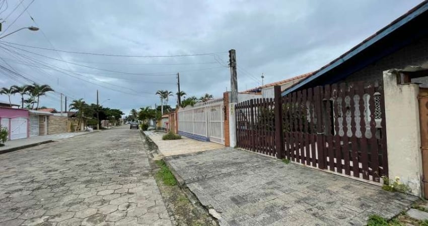 CASA  PARA LOCAÇÂO NO SATELITE - 30 METROS DA PRAIA