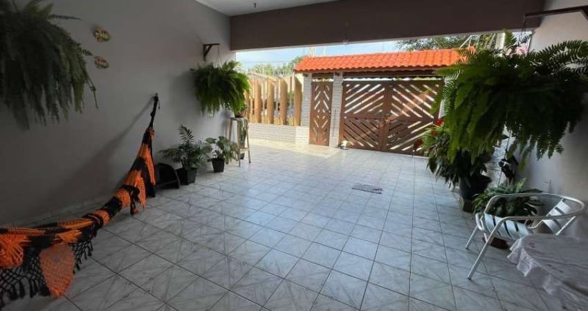 Casa com 3 quartos para alugar na Vila Loty, Itanhaém 