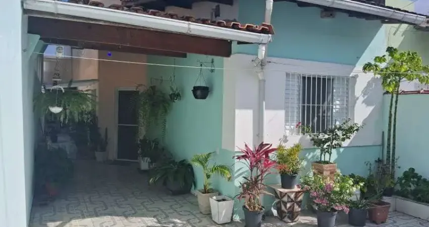 Casa com 2 quartos à venda na Vila Loty, Itanhaém