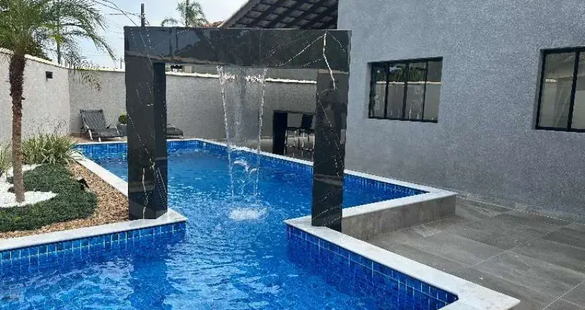 Casa com 3 quartos à venda na Vila Loty, Itanhaém