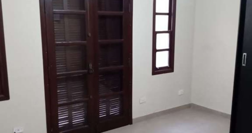 Casa com 1 dormitório para alugar, 25 m² por R$ 978,00/mês - Vila Pereira Barreto - São Paulo/SP