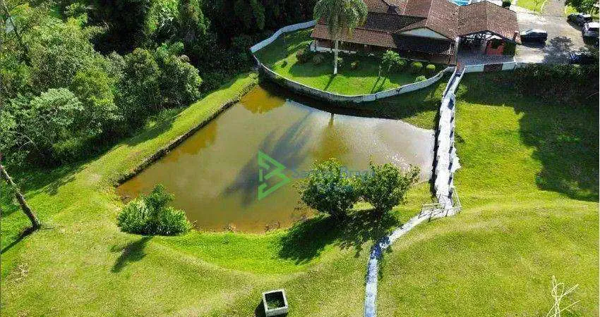 Sítio com 12 dormitórios à venda, 45000 m² por R$ 2.800.000,00 - Centro - São Lourenço da Serra/SP