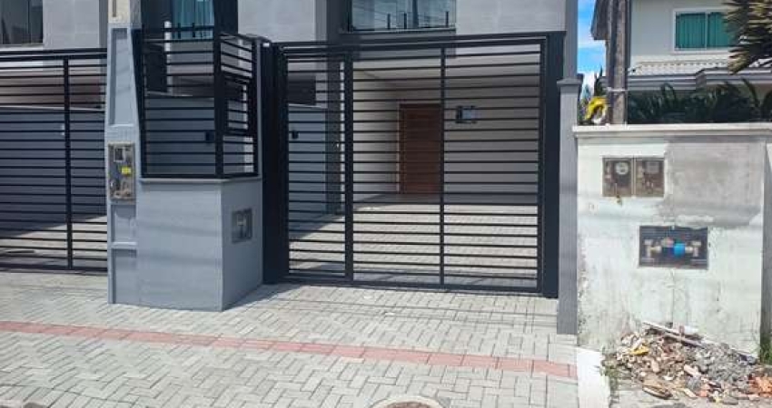 Sobrado Geminado no Itaum