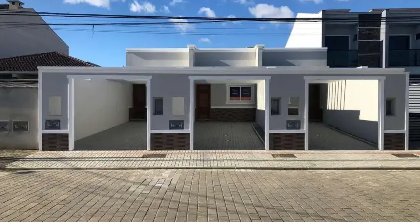Casa com 2 quartos à venda no João Costa, Joinville 