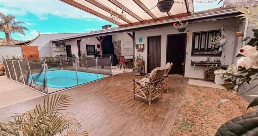 Casa com 4 quartos à venda no Bom Retiro, Joinville 