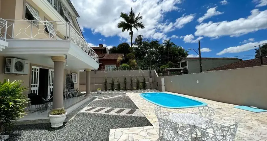 Casa em condomínio fechado com 5 quartos à venda no Glória, Joinville 
