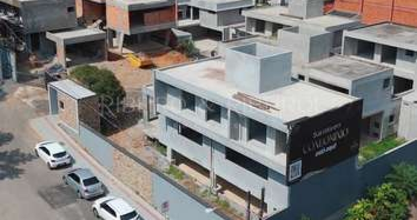 Casa em condomínio fechado com 3 quartos à venda no Glória, Joinville 