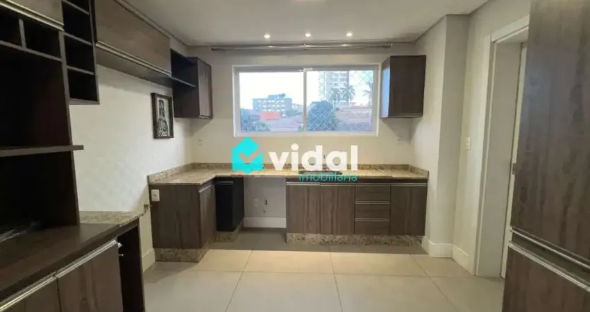 Edifício semi-mobiliado a venda na Região do Estrela