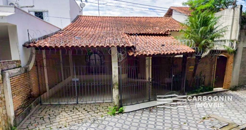 Casa a Venda no Centro em Caçapava