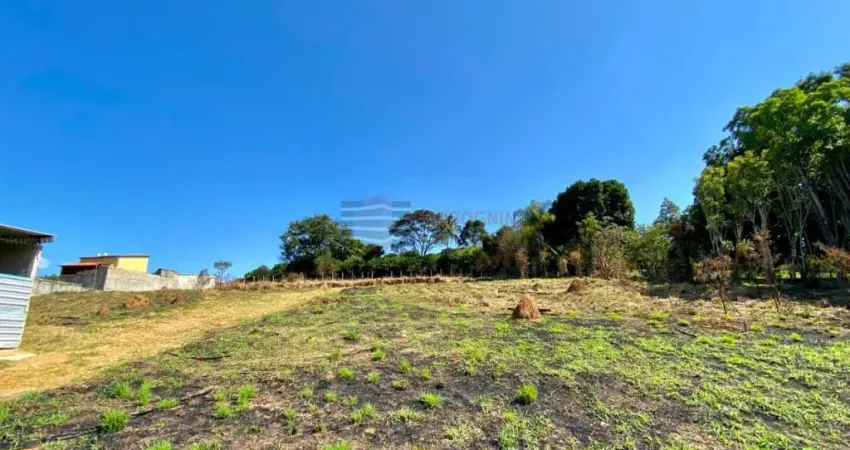 Terreno à venda na RUA SANTA RITA DE CÁSSIA, Bairro do Grama, Caçapava