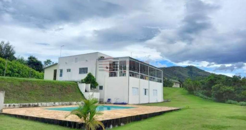 Sítio a Venda no Pedregulho em Caçapava