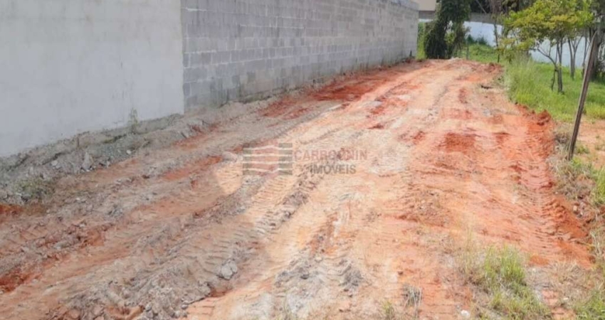 Terreno à venda na Rua Willys, 5000, Parque do Museu, Caçapava