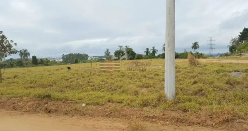 Terreno à venda na Rua Vereador Geraldo Nogueira da Silva, 1, Santa Luzia, Caçapava