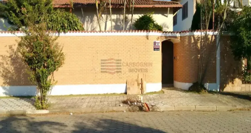 Casa com 5 quartos à venda na Rua Sylvio Franco de Siqueira, 120, Jardim Jequitibá, Caçapava