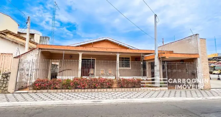Casa a Venda no Centro em Caçapava