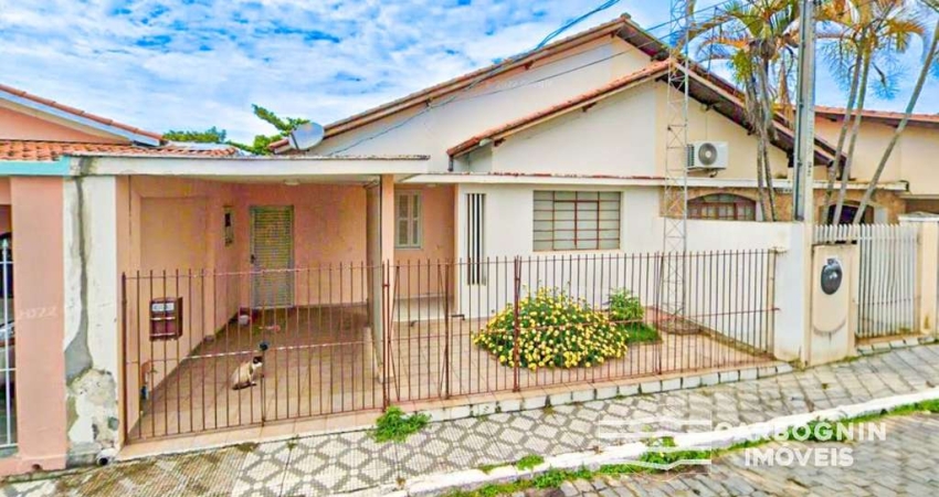 Casa a Venda na Vila Pantaleão em Caçapava