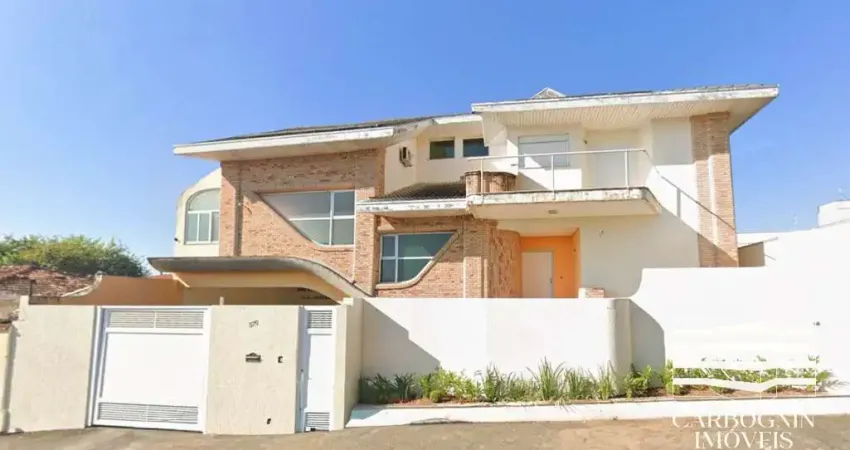 Casa com 5 quartos à venda na Rua Professor José Francisco Simões dos Santos, 570, Jardim Amália, Caçapava