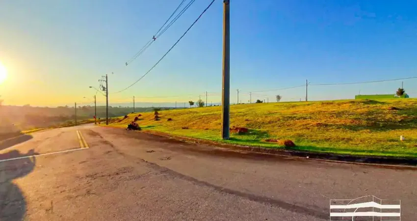 Terreno em condomínio a Venda no Bella Vitta no Santa Luzia II em Caçapava