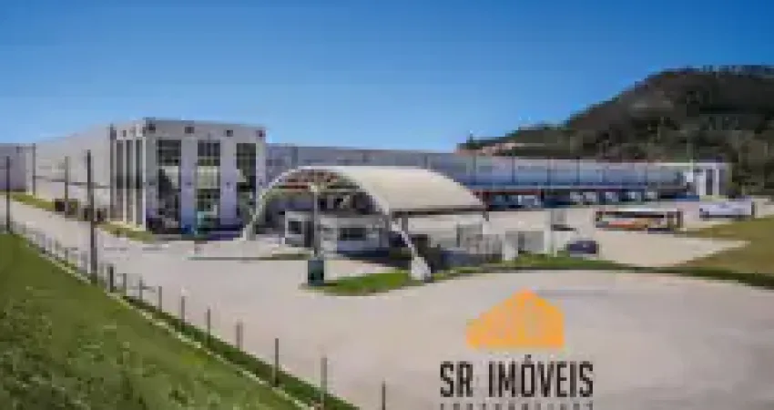 Galpão para alugar de 10700 m² em condomínio logístico em Cajamar - SP