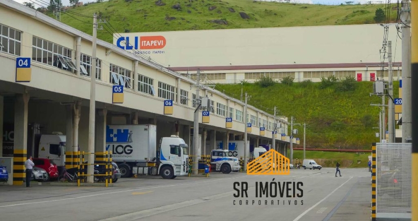 Galpão para alugar de 6000 m² em condomínio logístico em Itapevi - SP