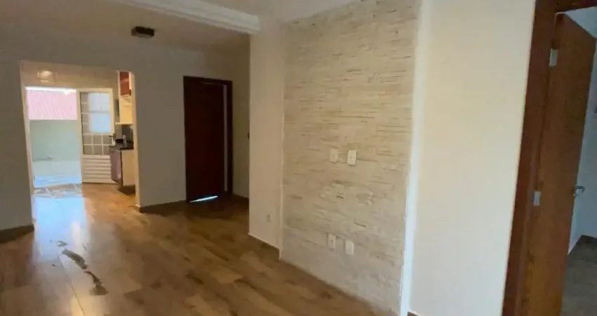 Residencial das Ilhas Casa Térrea em Condomínio com 3 quartos, 2 wc e 2 vagas
