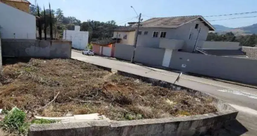 Terreno à venda na Rua Tucunaré, Residencial dos Lagos, Bragança Paulista