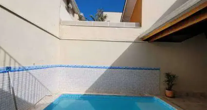 Euroville 1 Casa com Piscina, 3 Suítes e 8 vagas em Bragança Paulista