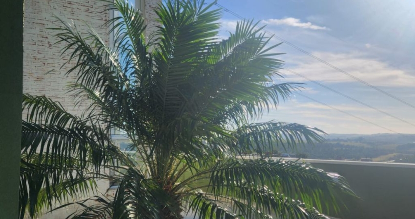 Condomínio Terras de Santa Cruz Casa com 3 suítes,  escritório,  piscina aquecida,  6 vagas