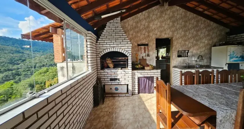 Chácara Fernão Dias Duas Casas em 3.300 m2, Com ESCRITURA Porteira Fechada!
