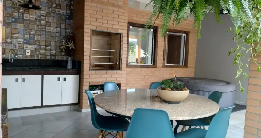 Condomínio Portal da Serra Casa Térrea com 3 dormitórios, Escritório,  em Bragança Paulista