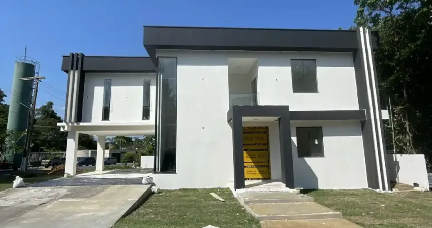 Casa com 3 quartos à venda na Avenida Frederico Baird, 621, Ponta Negra, Manaus