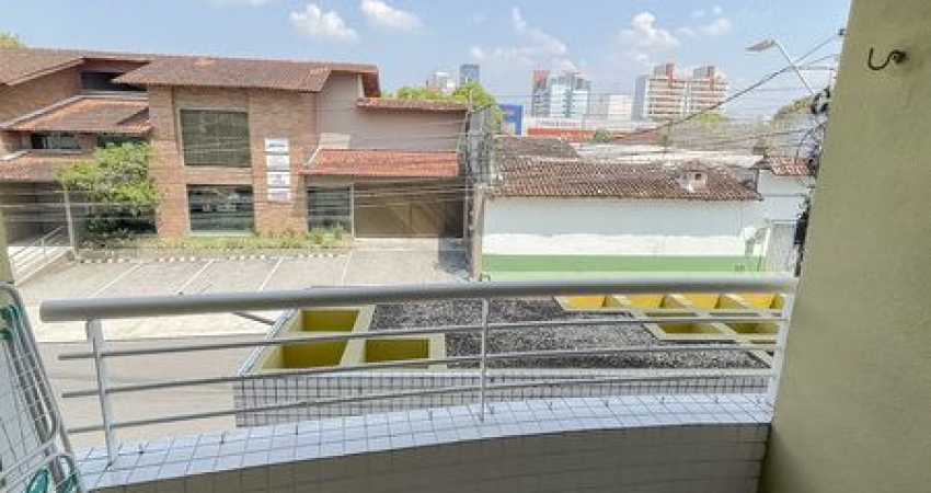 Apartamento no Villaretto – (Vieiralves)- 2 quartos, varanda garagem coberta 1 + box (deposito)