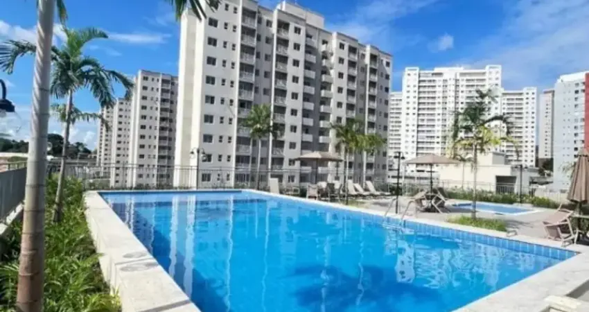 Condomínio estilo ponta negra ao lado do shopping, climatizado, 2 quartos sendo 1 suíte, varanda..