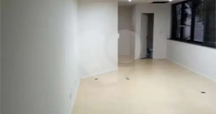 Sala comercial para Locação com 43m² - Centro.
