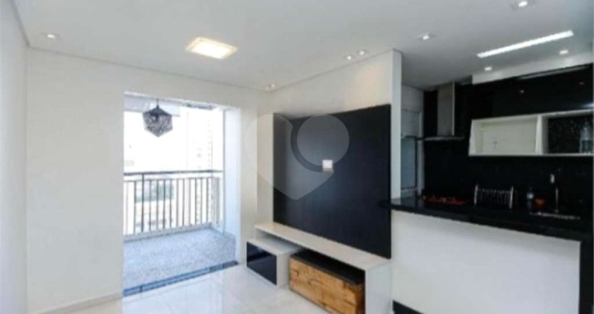 Apartamento á venda com 50m² - Vila Antonieta