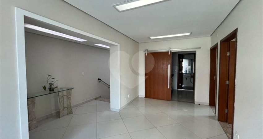 Casa-São Paulo-TATUAPÉ | Ref.: REO1055126