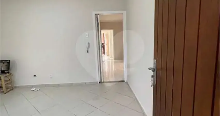 Casa com 3 quartos para alugar na Alameda dos Guatás, 934, Saúde, São Paulo
